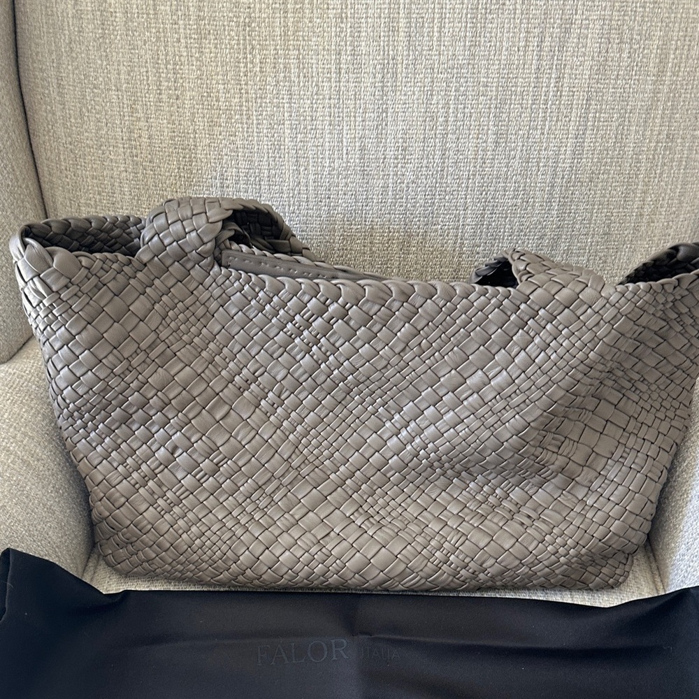 Valor woven tote bag - Picture 3 of 13